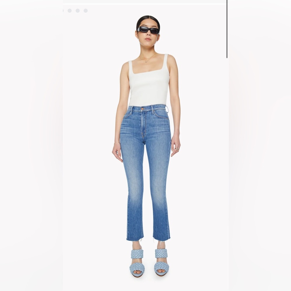MOTHER Mid Rise Dazzler Ankle Fray Jean Size 26